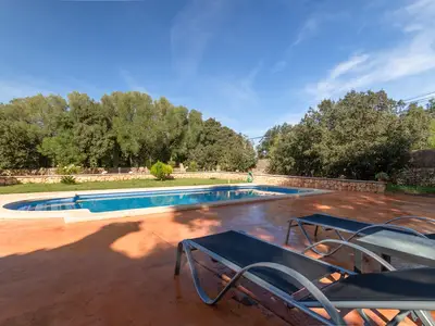 PoolOfHouse