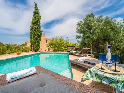 PoolOfHouse