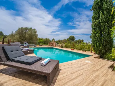 PoolOfHouse