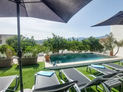 pool