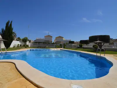 PoolOfHouse