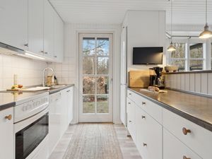 24001595-Ferienhaus-6-Allingåbro-300x225-3