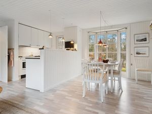 24001595-Ferienhaus-6-Allingåbro-300x225-2