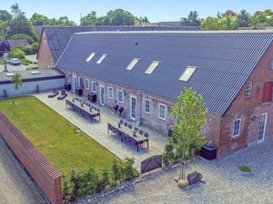 Ferienhaus für 27 Personen (380 m²) in Allingåbro