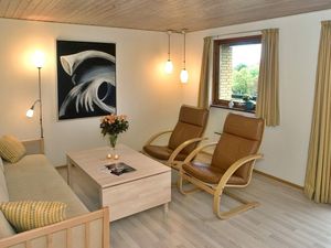 23542298-Ferienhaus-4-Allinge-300x225-3