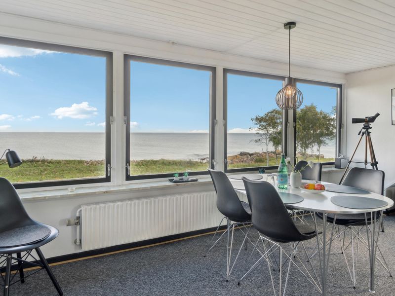 23738076-Ferienhaus-6-Allinge-800x600-2