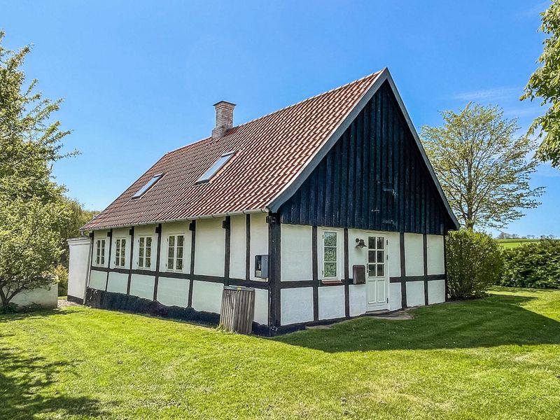 23749679-Ferienhaus-4-Allinge-800x600-0