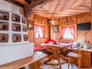 23988865-Ferienhaus-8-Alpbach-300x225-2