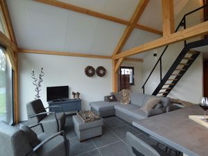 24017408-Ferienhaus-6-Alphen-300x225-2