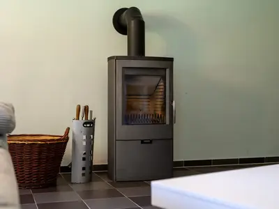 Kamin-/Ofen