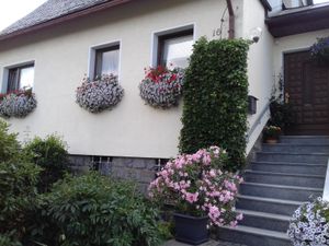 22958003-Ferienhaus-4-Altenberg-300x225-1