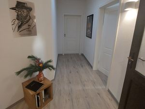 23549780-Ferienhaus-3-Altenburg-300x225-2