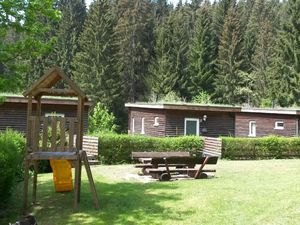 23470148-Ferienhaus-6-Altenfeld-300x225-5