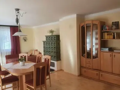 DiningRoom