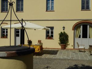 22768085-Ferienhaus-8-Altopascio-300x225-5