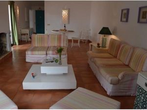 23561082-Ferienhaus-4-Alvor-300x225-4