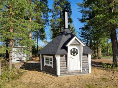 Grillhütte im Garten