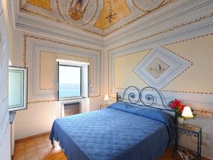 23890588-Ferienhaus-4-Amalfi-300x225-1