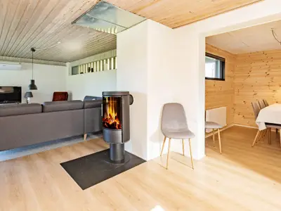 Indoor Indoor