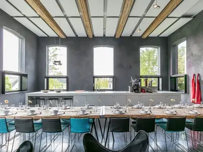 DiningRoom