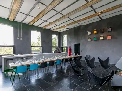 DiningRoom