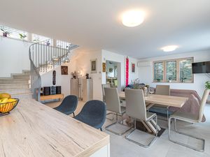 23707174-Ferienhaus-6-Ankaran-300x225-3