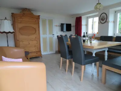 Wohn/ Esszimmer