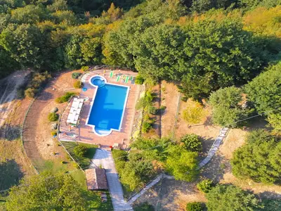PoolOfHouse
