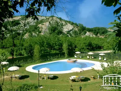 PoolOfHouse