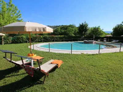 PoolOfHouse