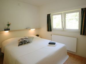 23392586-Ferienhaus-8-Appelscha-300x225-5