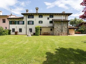 Villa Aquileia Front View