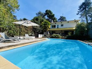 23648040-Ferienhaus-8-Arcachon-300x225-0