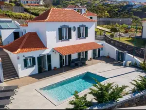 Ferienhaus für 6 Personen (400 m²) in Calheta