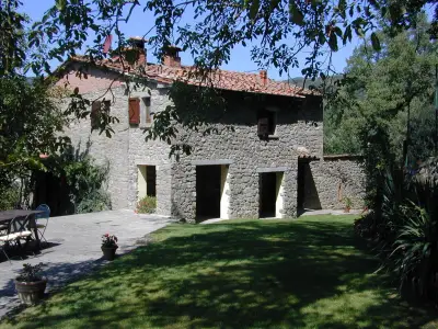 Landhaus und Garten