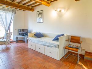 23851689-Ferienhaus-2-Arezzo-300x225-1