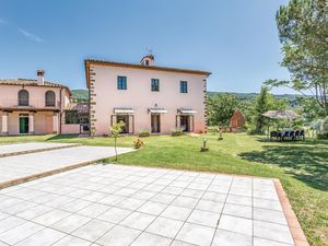 23724124-Ferienhaus-15-Arezzo-300x225-5