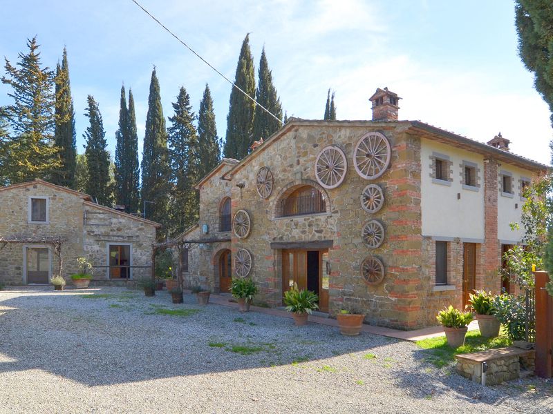 23767951-Ferienhaus-18-Arezzo-800x600-1