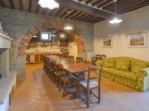 23746842-Ferienhaus-19-Arezzo-300x225-2