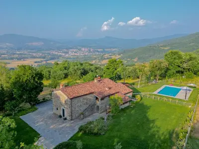 Ferienhaus für 6 Personen (220 m²) in Provinz Arezzo 1/10