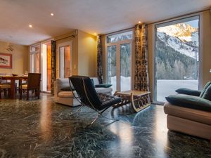 23706544-Ferienhaus-8-Argentière-300x225-3