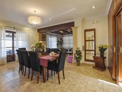DiningRoom