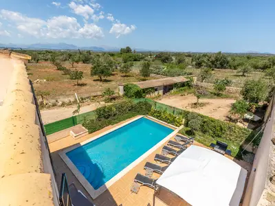 PoolOfHouse