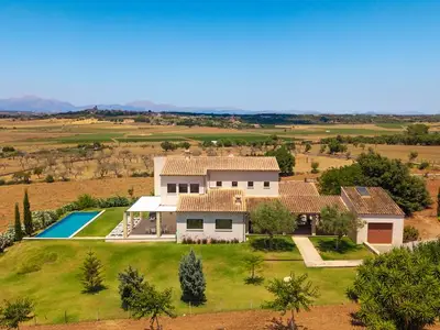 Ferienhaus für 8 Personen (300 m²) in Ariany 2/10