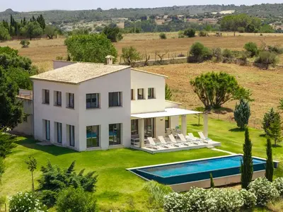 Ferienhaus für 8 Personen (300 m²) in Ariany 3/10