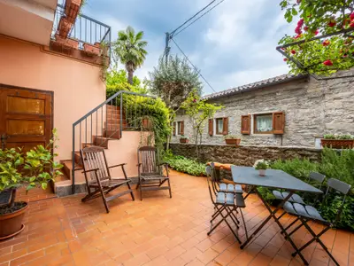 balcony-terrace