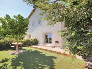 23723463-Ferienhaus-4-Arles-300x225-0