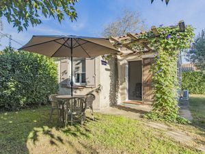 23847553-Ferienhaus-2-Arles-300x225-4