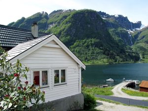 Ferienhaus für 6 Personen (100 m²) in Arnafjord