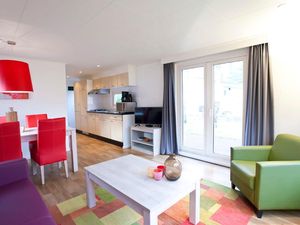 23783397-Ferienhaus-4-Arnheim-300x225-4